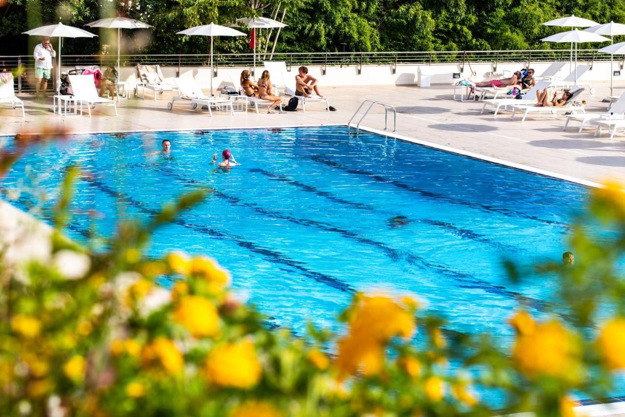 Hotel Villa Pamphili Roma Bagian luar foto